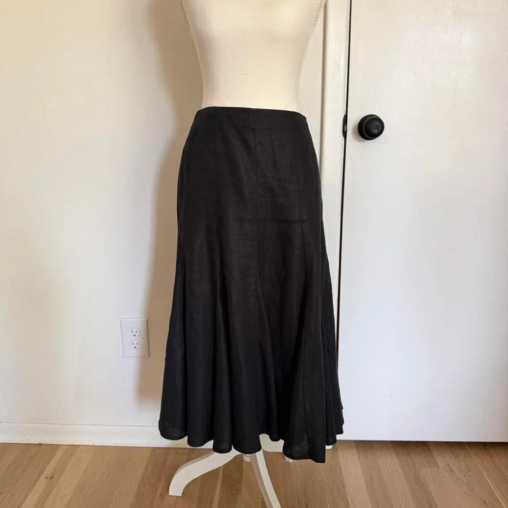Liz Claiborne black linen midi skirt